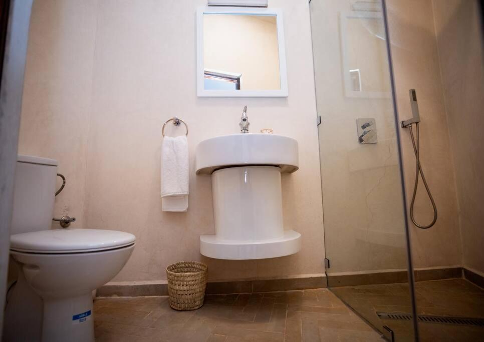 Paisible Riad Privatif Au Coeur De Marrakech Marraquexe Exterior foto